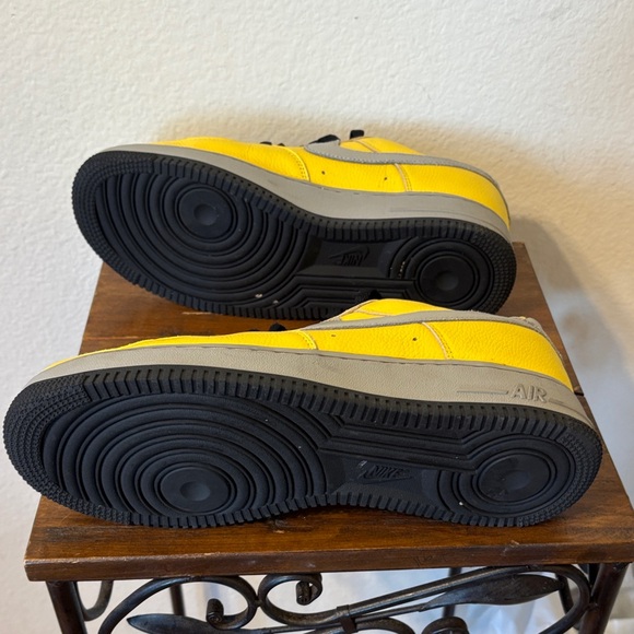 Nike custom made crypto XRP Yellow and Black Athletic Shoes - Picture 8 of 8